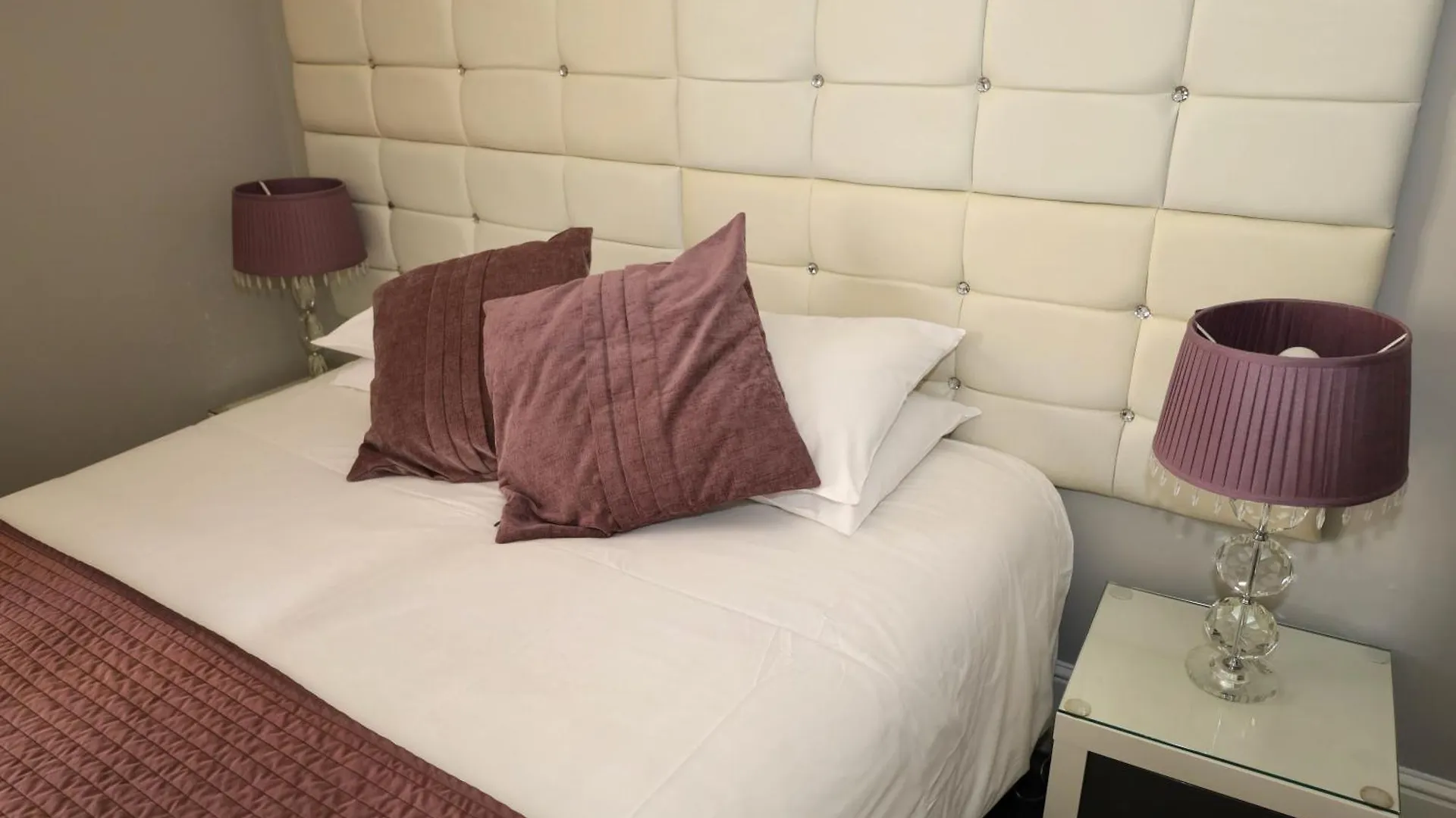 Brighton Inn Boutique Guest Accommodation Bed & Breakfast